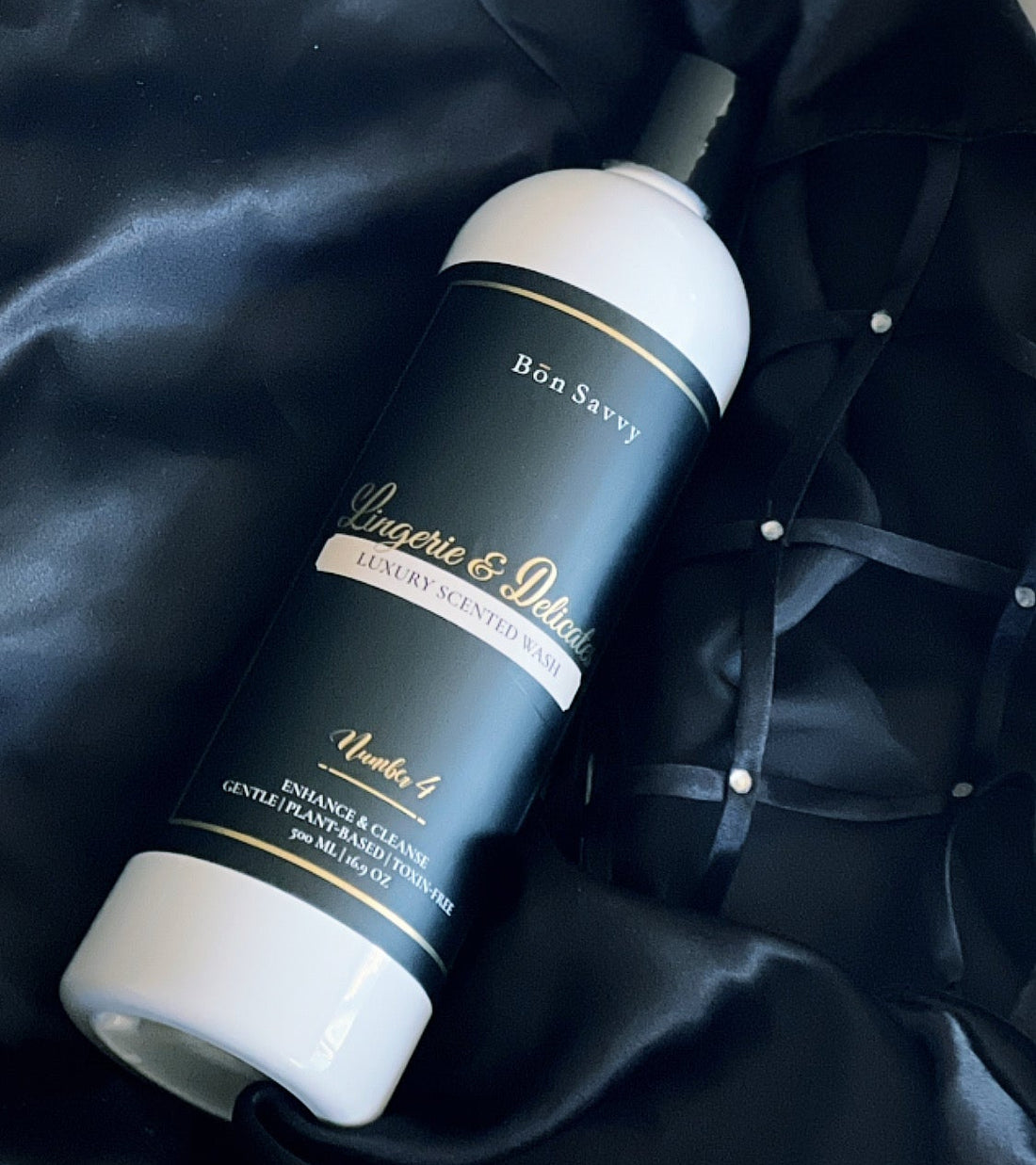 Luxury Lingerie Wash & Delicates Detergent – Best Wash for Bras, Lace, Delicates & Intimates (Number 4 Scent)